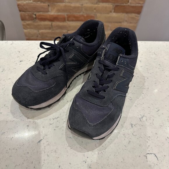 New Balance 584 sneakers, navy blue, size 8.5 US womens - Picture 1 of 3